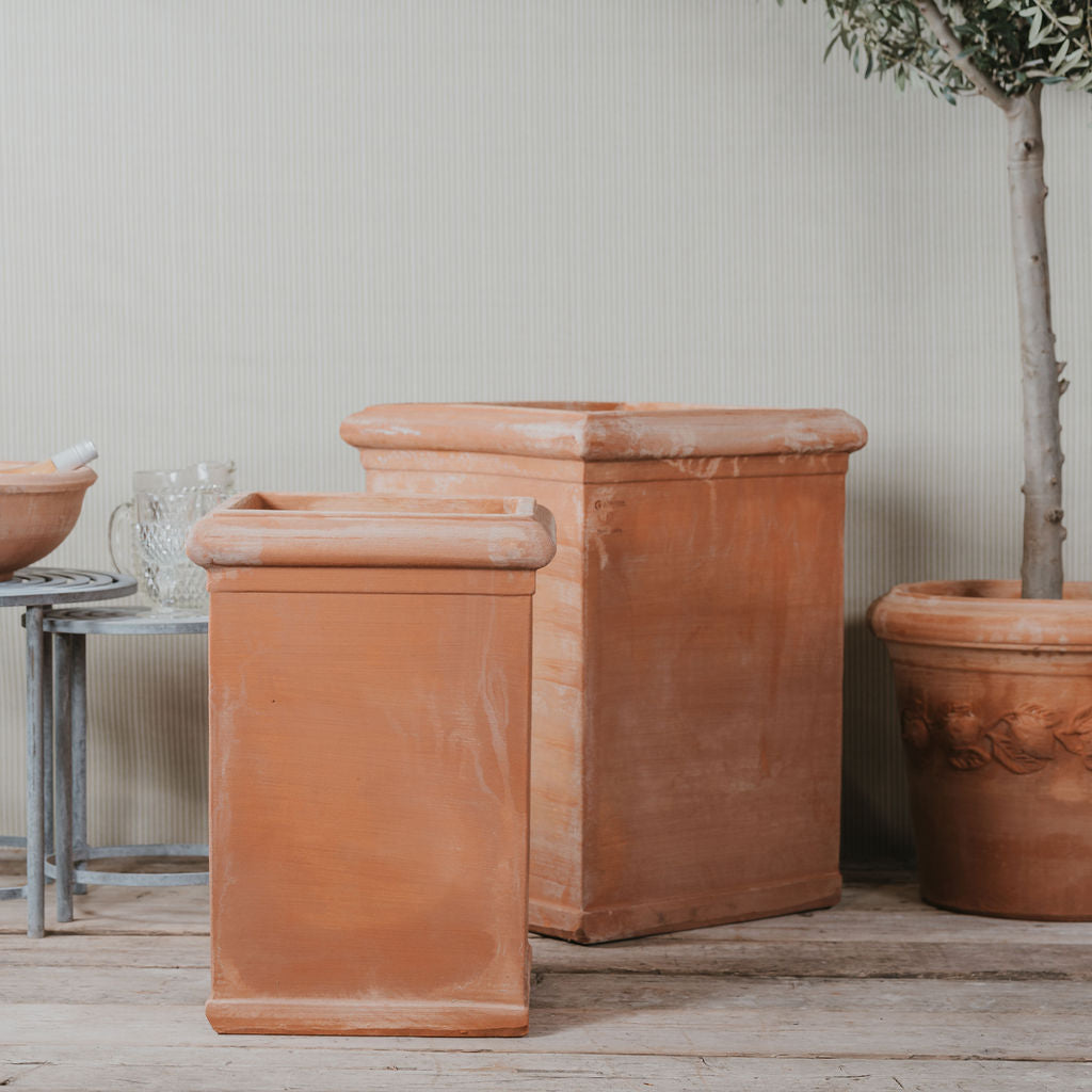 Pilone Liscio Italian Terracotta Terrace Planters - Tom's Yard