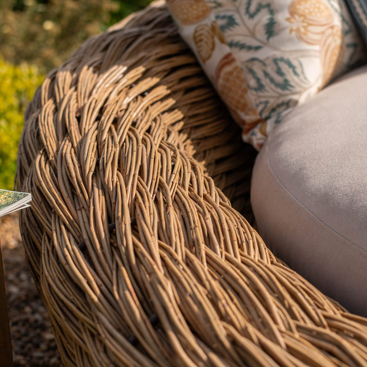Hand-Woven British Willow Daybed - Tom's Yard