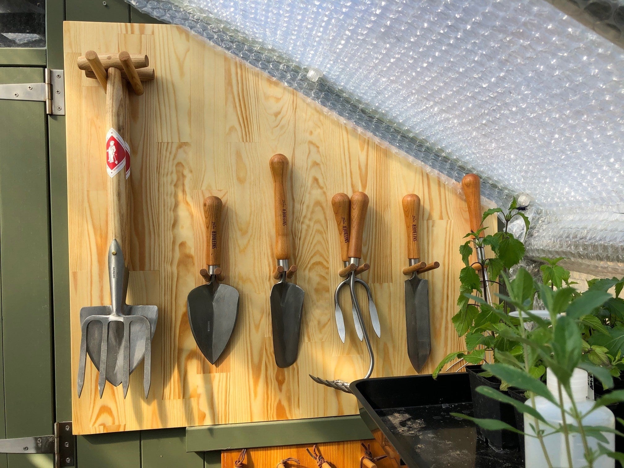 Sneeboer Garden Tools