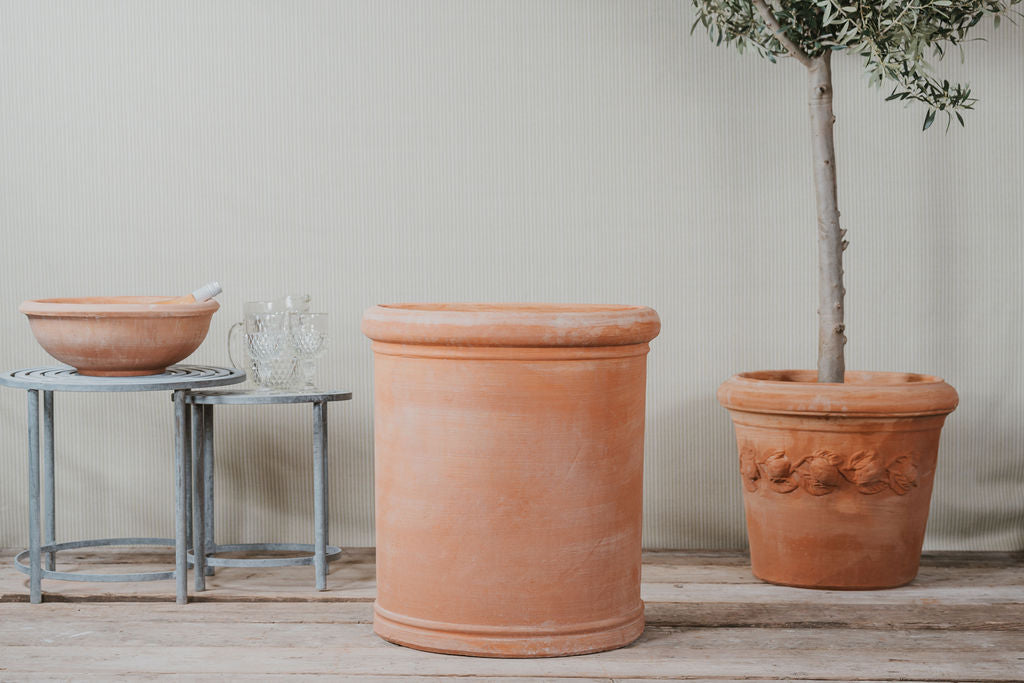 Semicircolare Liscio Alto Italian Terracotta Planter - Tom's Yard