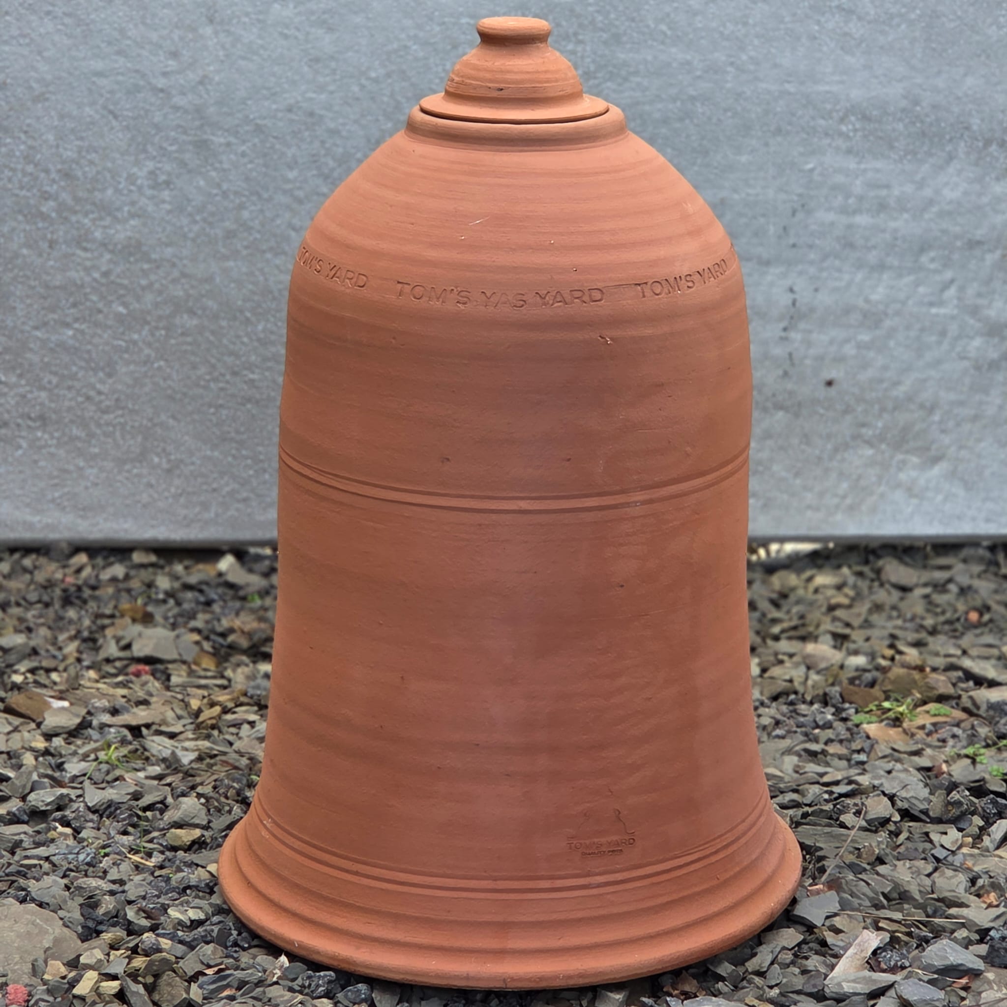 Tom's Yard Traditional Terracotta Rhubarb Forcer - Tom's Yard